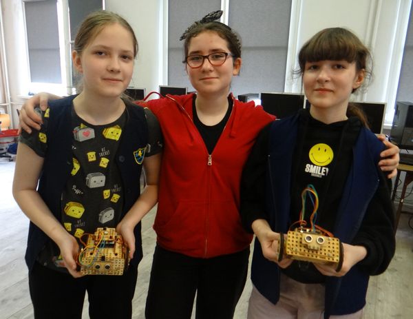 kimzajeciaostatnie2021234