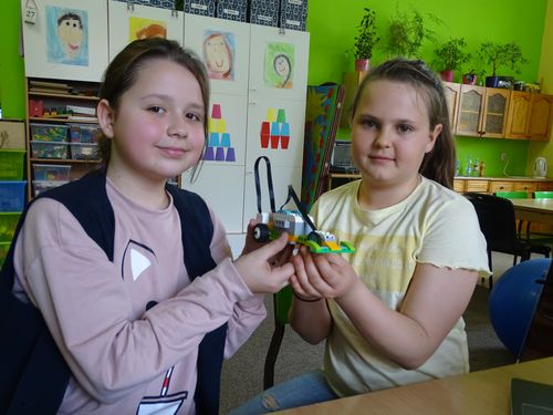 legomelaantytk2019tg